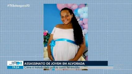 Jovem é morta com facada na frente dos filhos e namorado é o principal suspeito