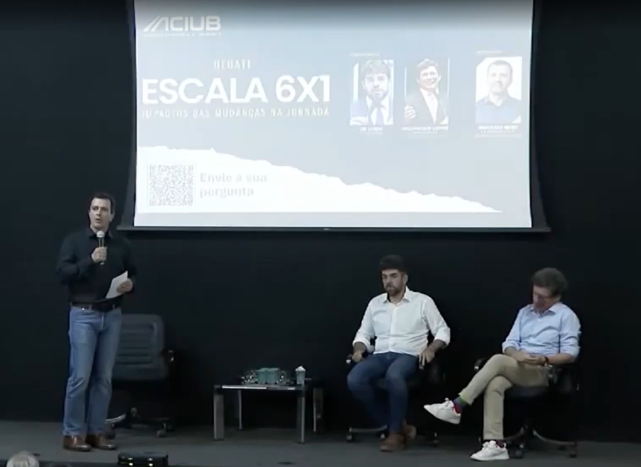 Fim da escala 6x1: debate reúne deputados, empresários e sociedade em Uberlândia