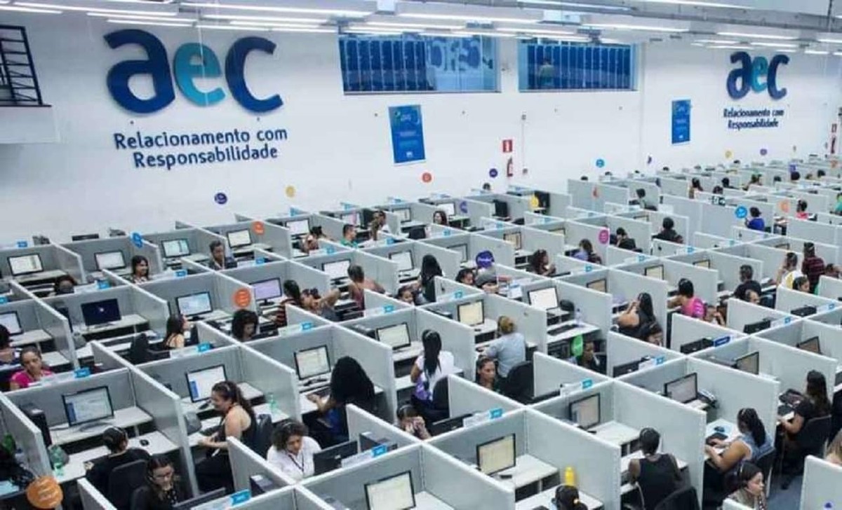 Empresa AeC abre 350 vagas para atendente em João Pessoa - Portal T5