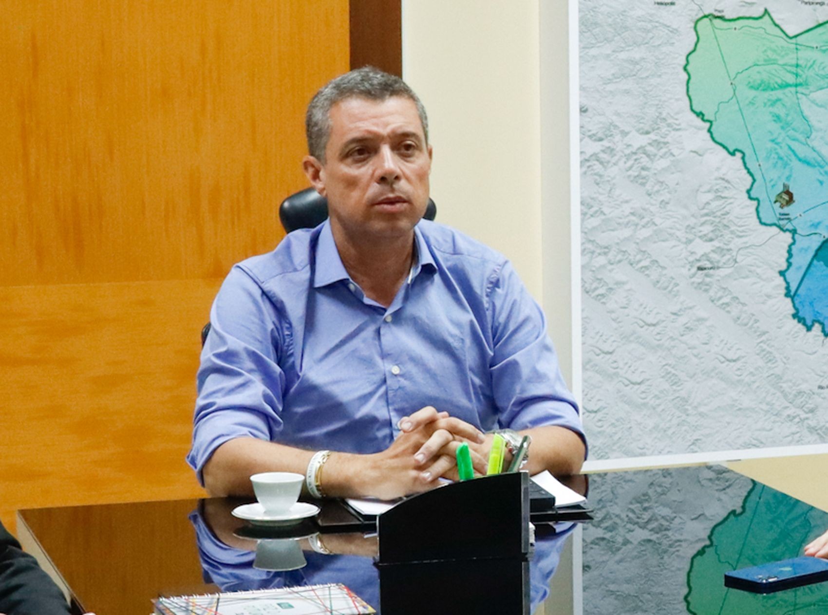 ‘O estado não foi informado oficialmente’ diz governador sobre demissões em fábrica de calçados em Frei Paulo