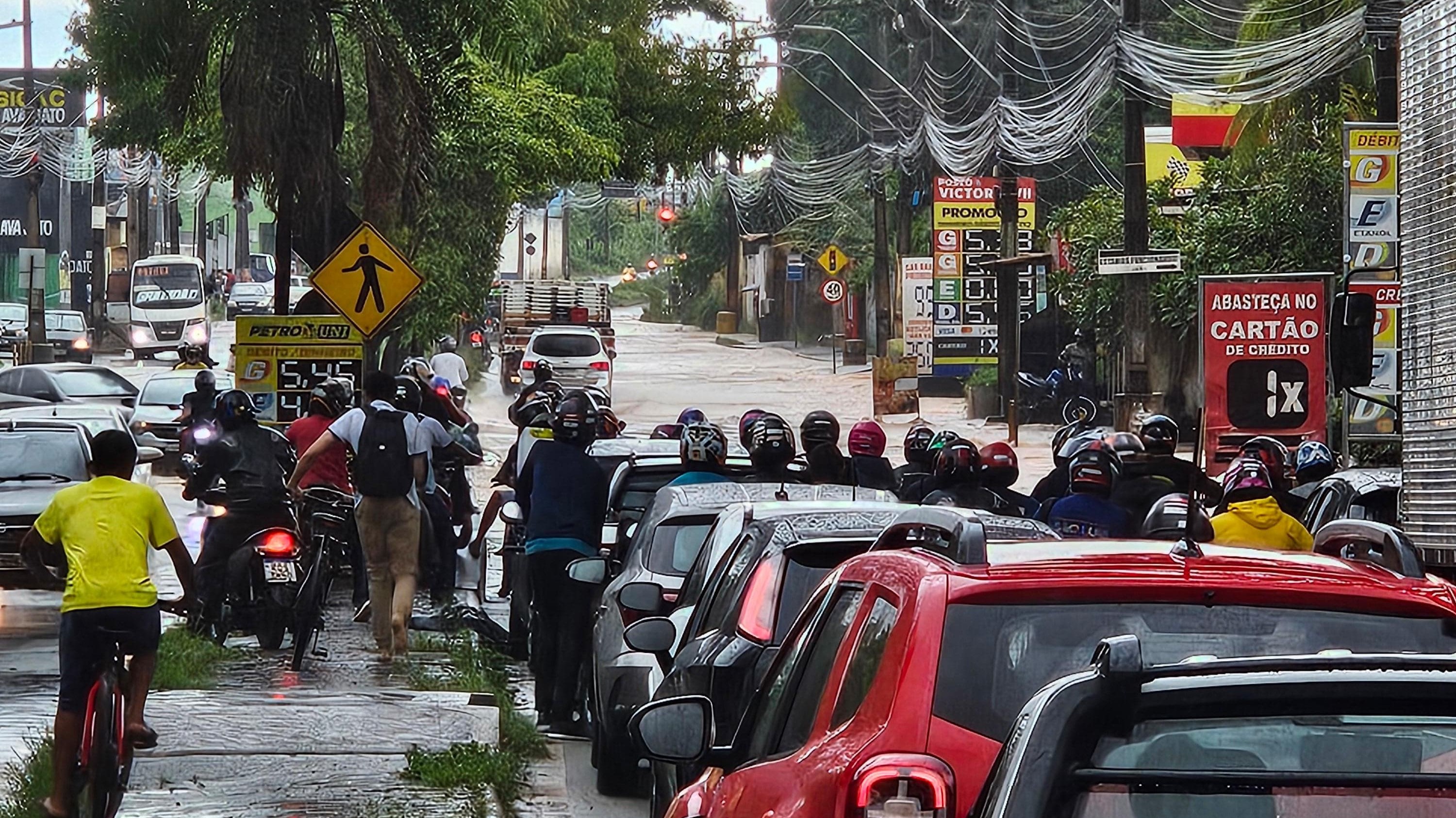 Chuvas provocam transtornos na Grande São Luís e Maranhão chega a 19 cidades em situação de emergência