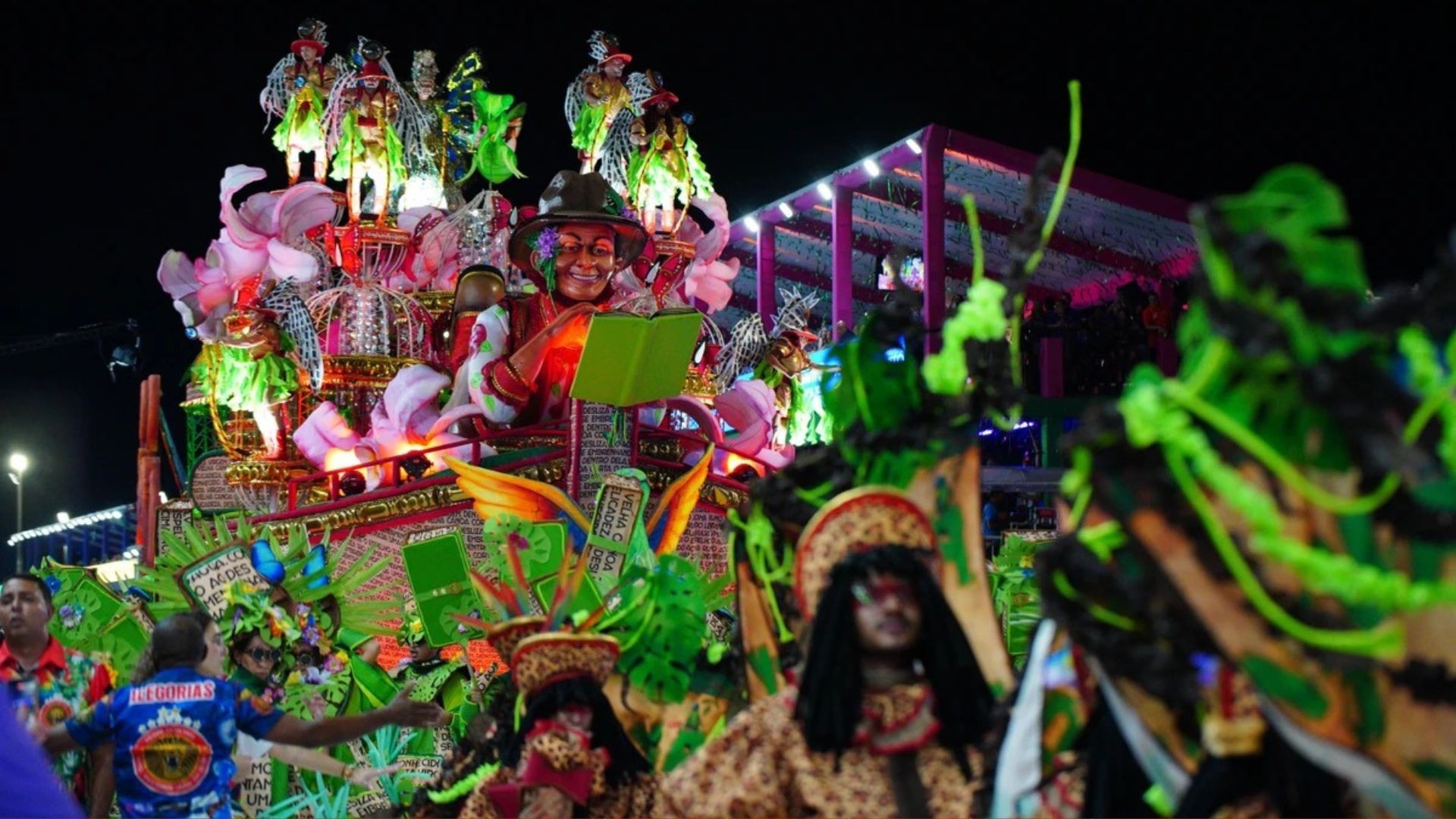 MUG é a grande campeã do Grupo Especial do Carnaval de Vitória 2026; confira a classificação