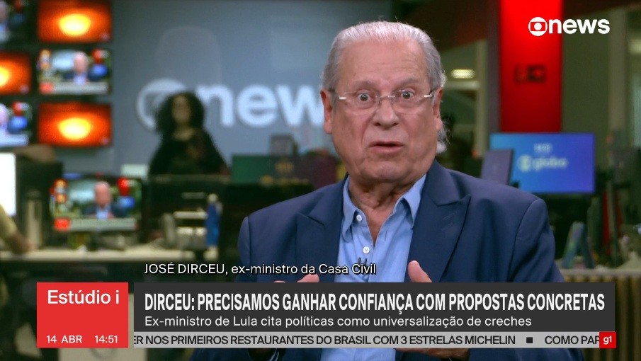 'Candidato é Jair Bolsonaro, Flávio é um delegado dele', diz José Dirceu