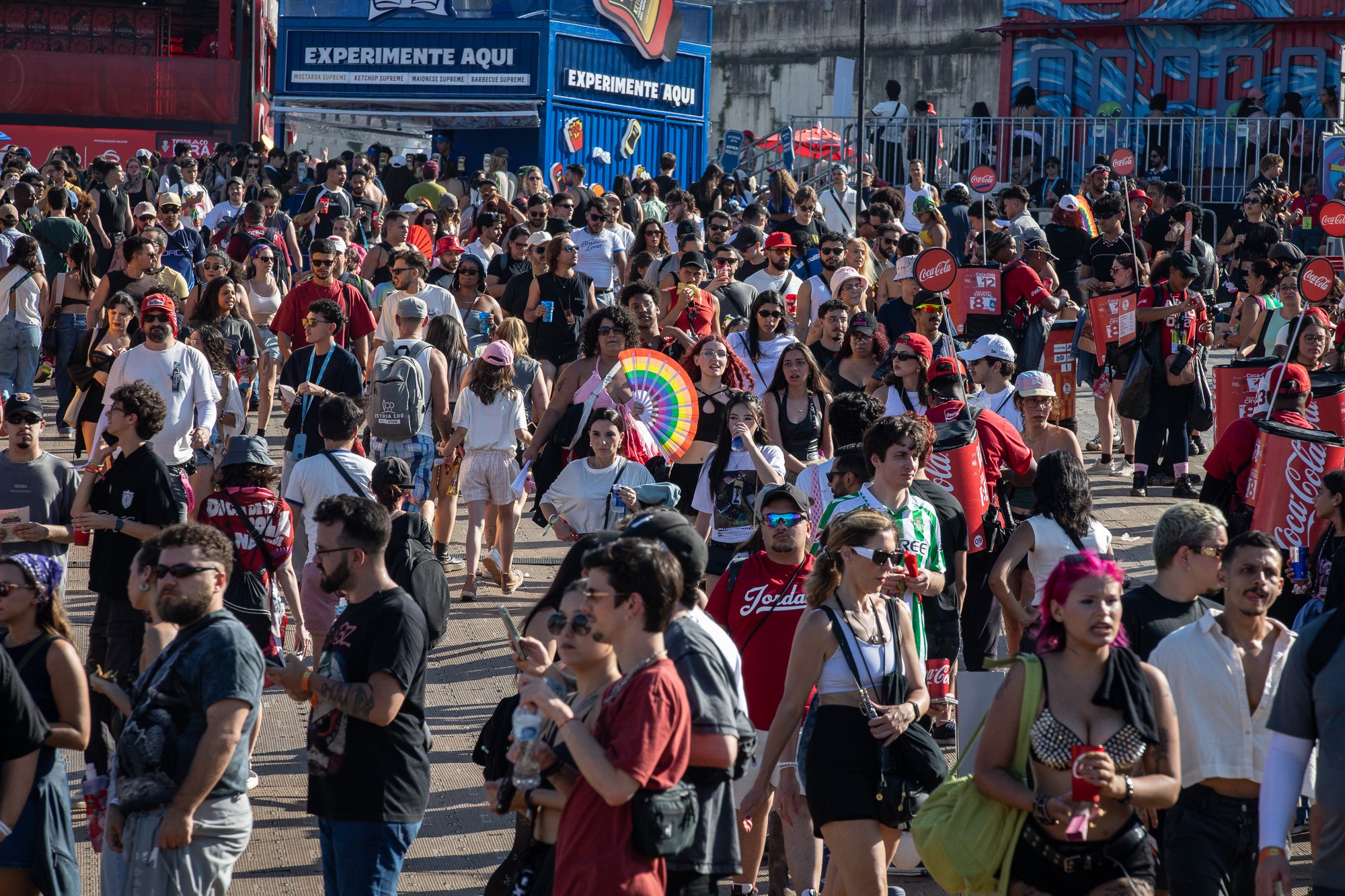 Lollapalooza 2026 tem 3º dia com público dividido, Tyler, the Creator divertido e Lorde visceral