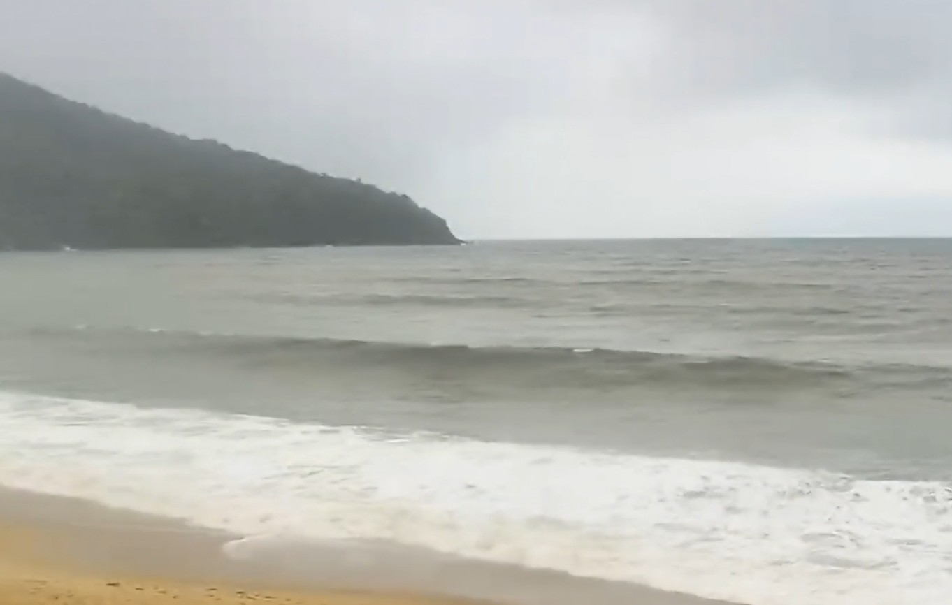 Acumulado de chuva coloca cidades do Litoral Norte de São Paulo em alerta 