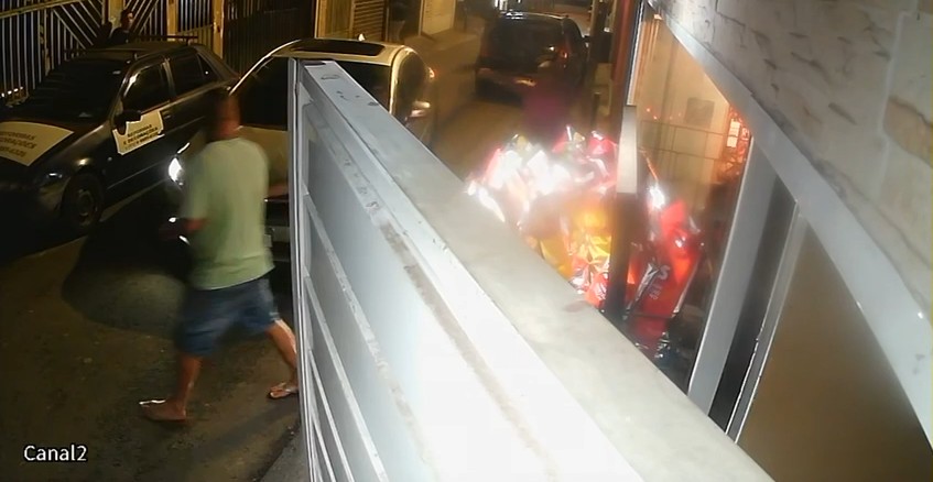 Homem invade casa, atira e mata ex-companheira após discussão por filho em Diadema