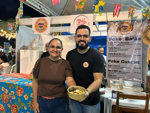Empresário cria poke de cuscuz inspirado no prato havaiano e lucra com vendas durante arraial em RR