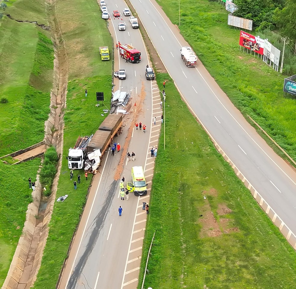 Imagem aérea do acidente em Sorriso — Foto: Reprodução