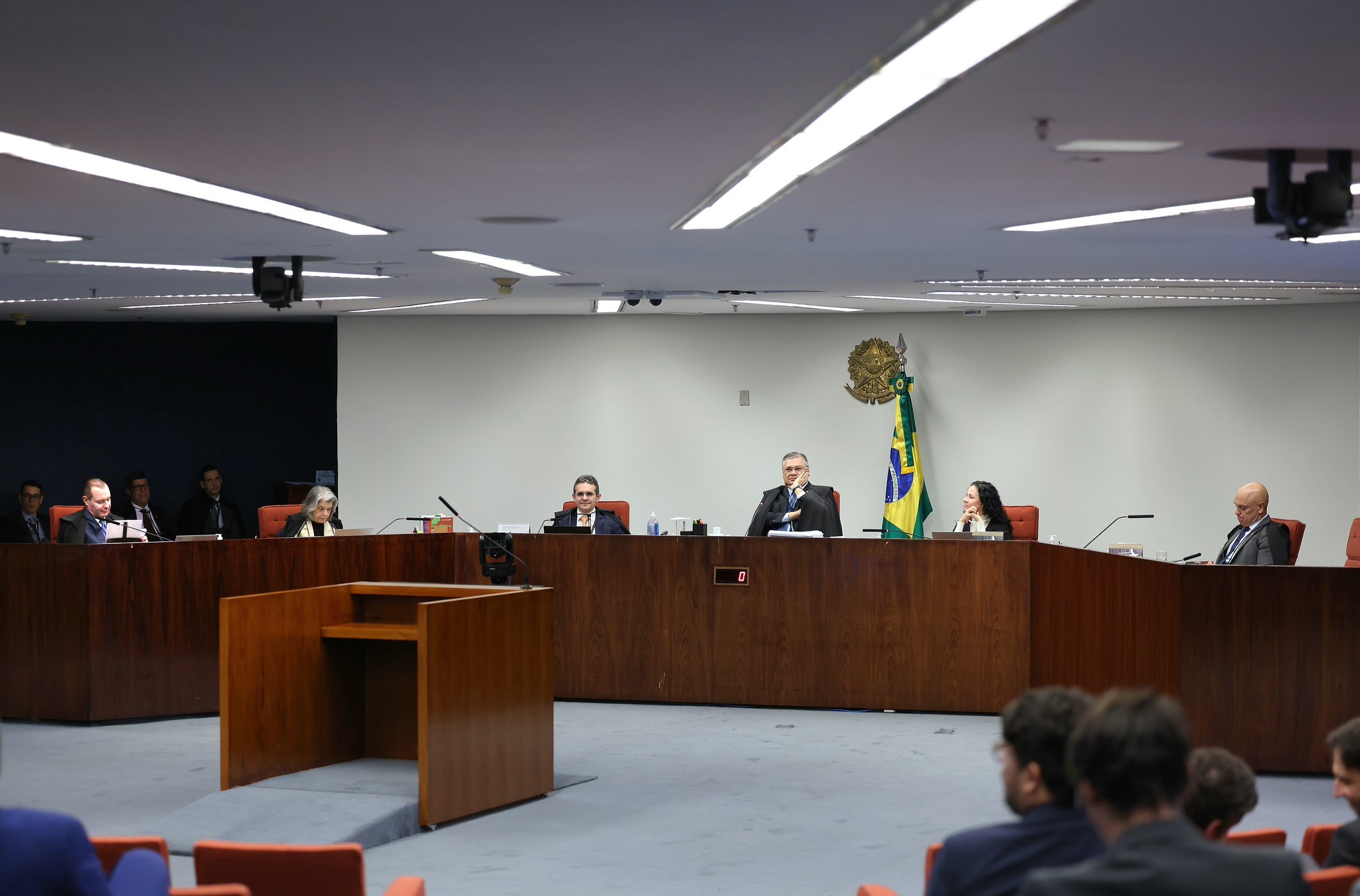STF confirma decisão que extingue aposentadoria compulsória como punição para juízes