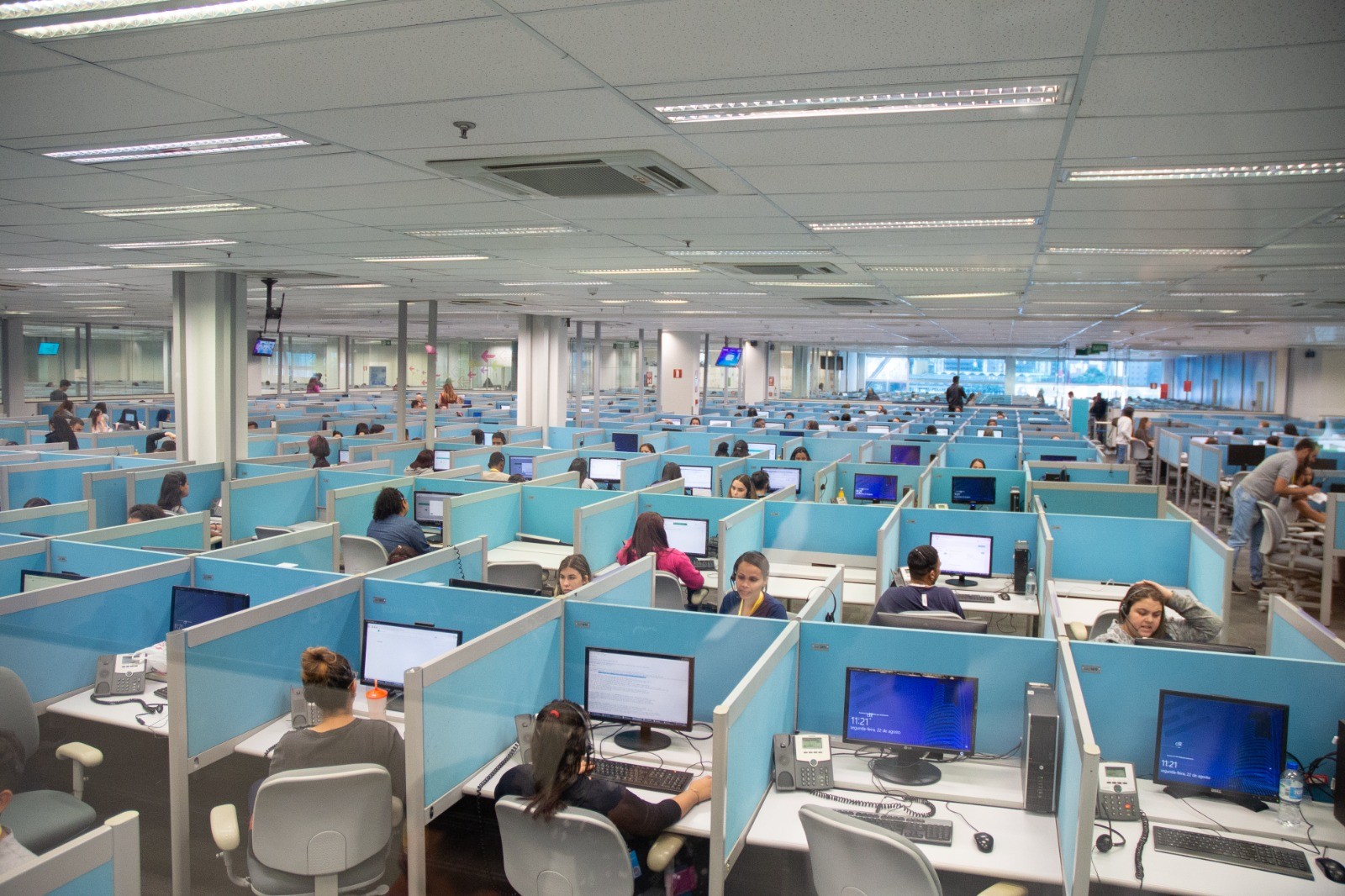 Empresa de call center abre 1 mil vagas em Uberlândia; saiba como participar