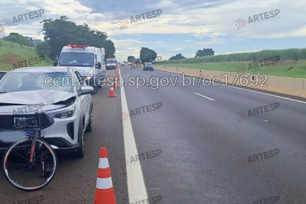Ciclista morre após ser atingido por carro na Rodovia Orlando Quagliato em Ourinhos 