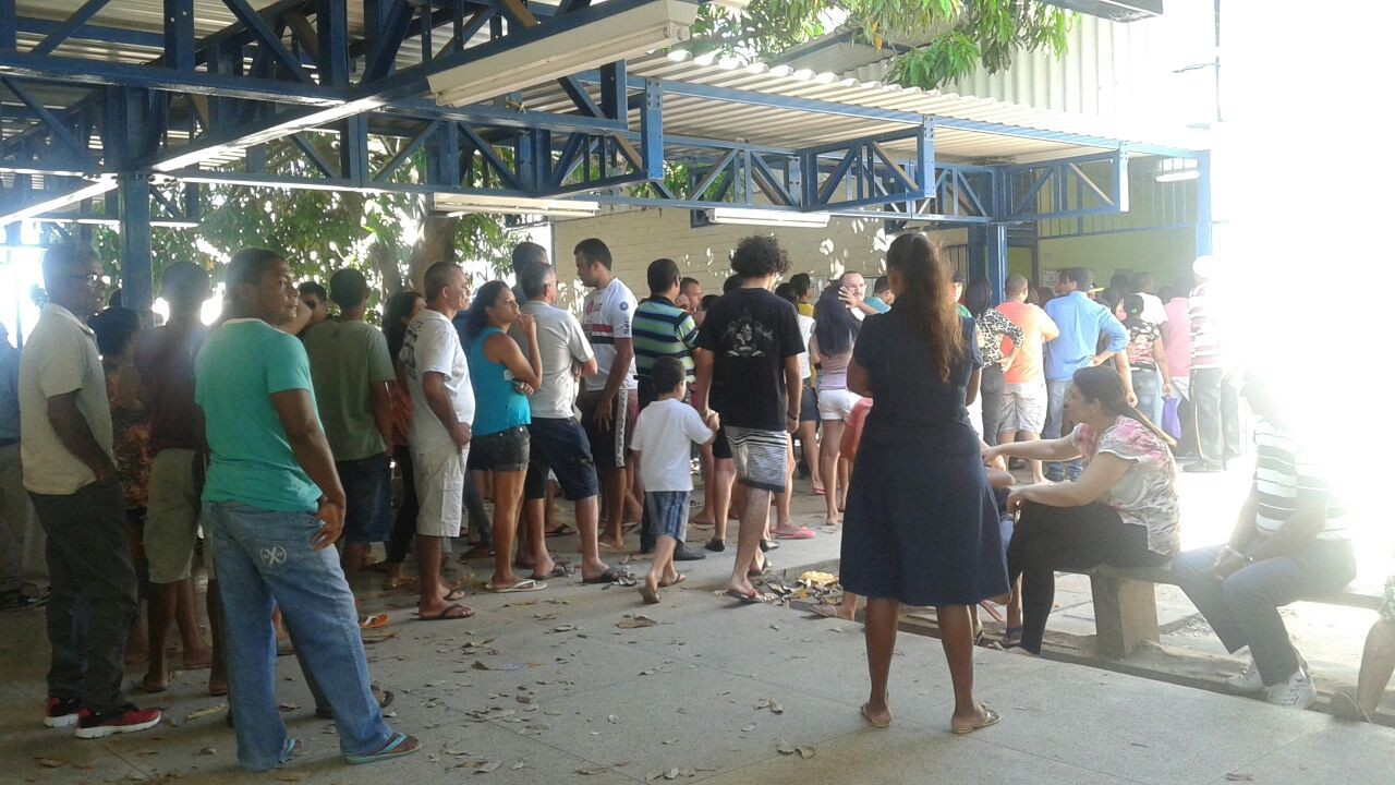 Eleições 2026: veja como fazer sua própria colinha e consultar o tamanho da fila da sua seção no PI