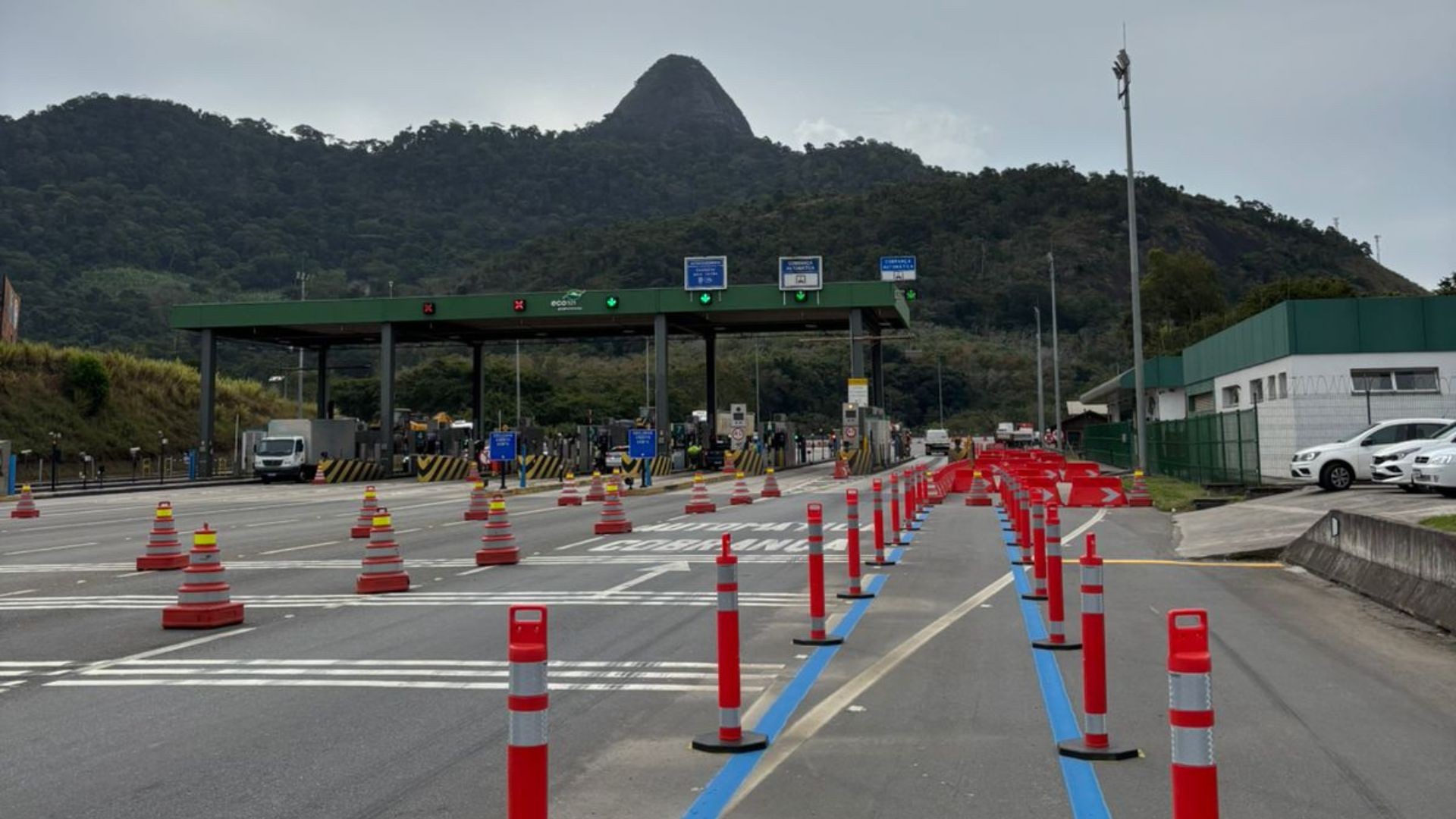 Motos já podem passar de graça nas 7 praças de pedágio na BR-101, no ES