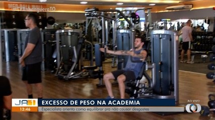 Educador físico explica que excesso de peso na academia pode causar problemas