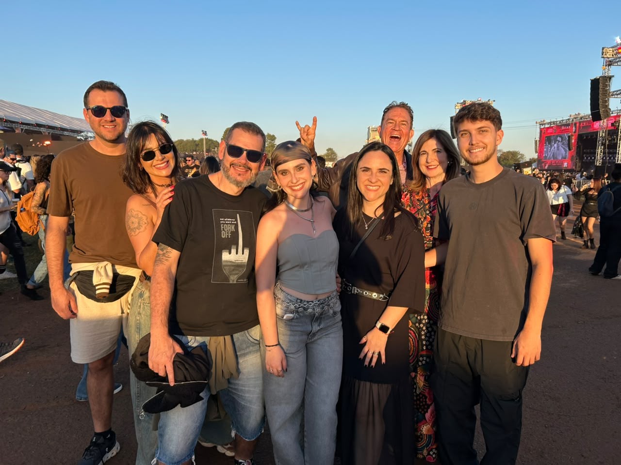 Famílias viajam a Ribeirão Preto, SP, para curtir João Rock 2026 entre gerações e celebrar música nacional