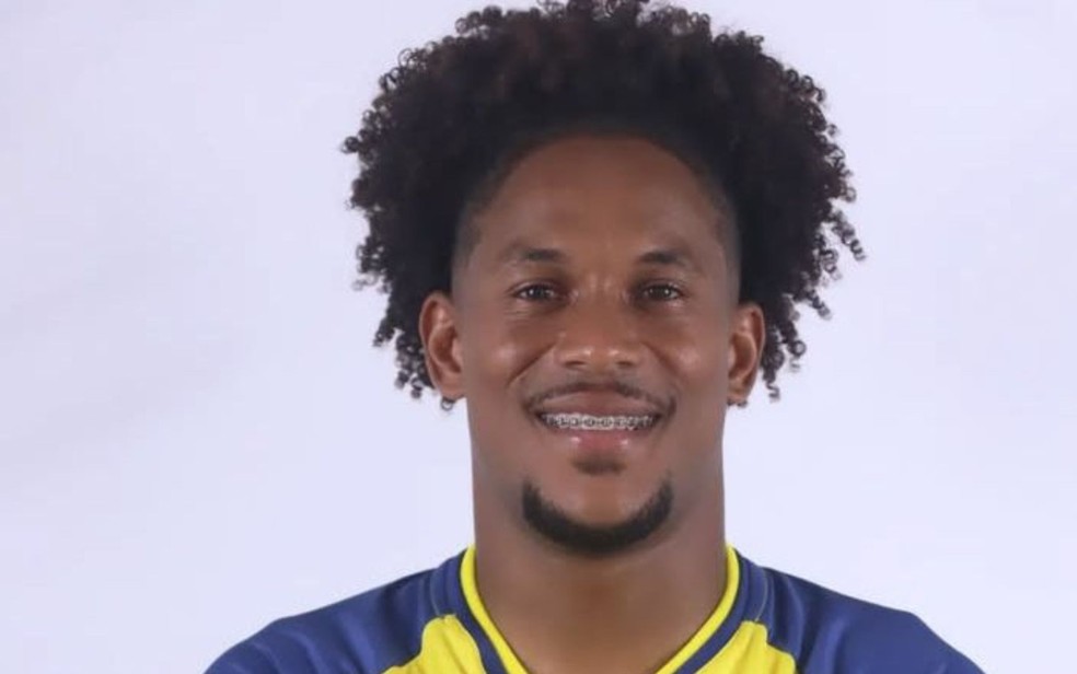Jogador de futebol é preso suspeito de estupro, assaltos e extorsões contra 11 vítimas na Bahia — Foto: Reprodução/Redes Sociais