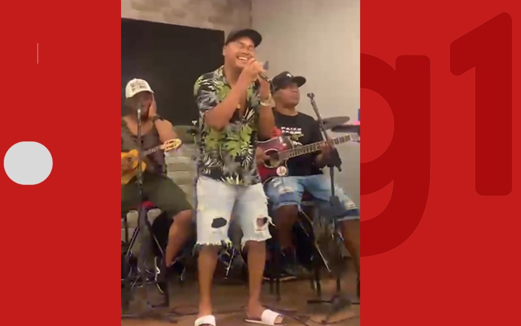 Homem morre afogado após tentar salvar filha em praia de Salvador