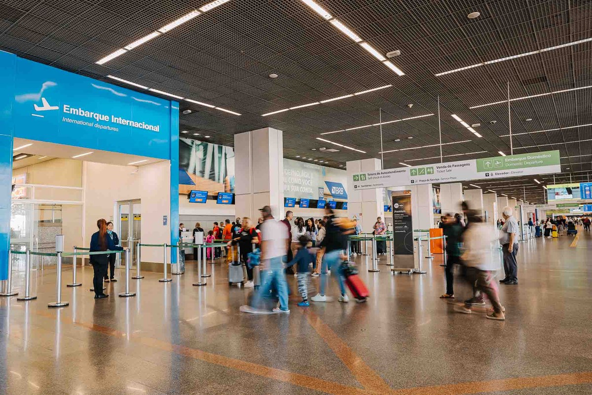 Em 3 meses, Voa Brasil vendeu 16 mil passagens a aposentados; governo prevê até 3 milhões de bilhetes em um ano