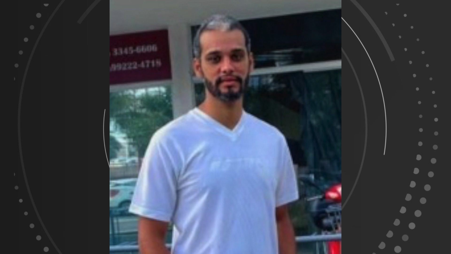 Motoboy morre ao bater em traseira de caminhão na Terceira Ponte, no ES