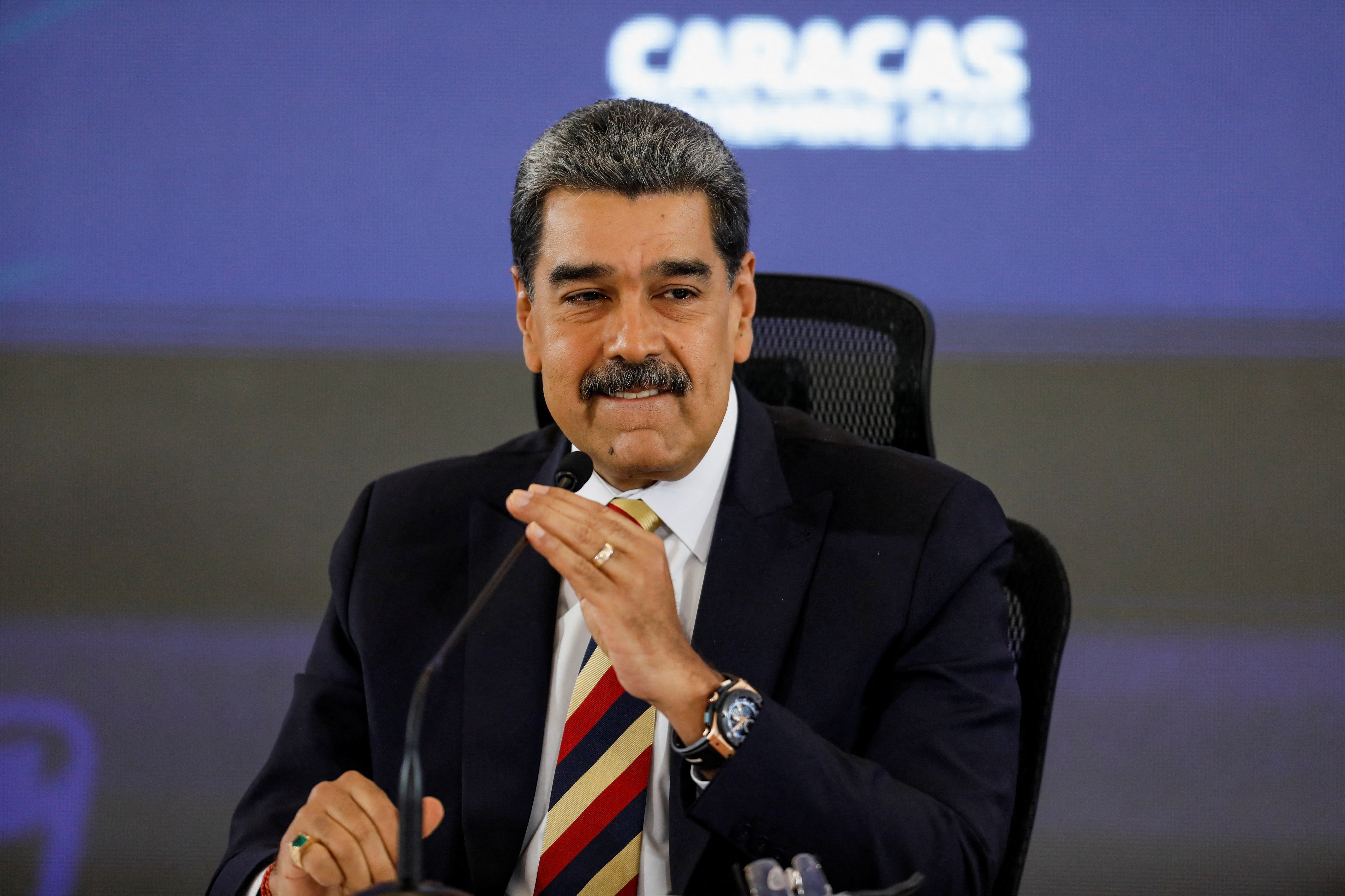 Maduro antecipa o Natal na Venezuela e decreta início das comemorações para 1º de outubro