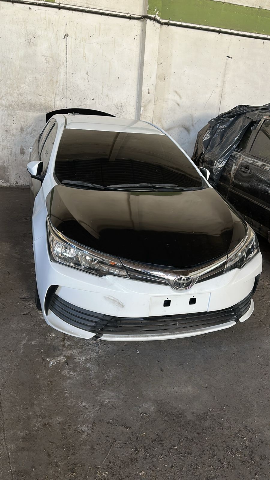 Polícia descobre galpão utilizado como cativeiro e local de tortura na Zona Oeste do Rio
