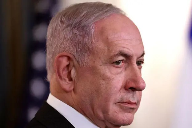 'Irã não deve ter permissão para se armar com armas nucleares', diz Netanyahu após ataques 