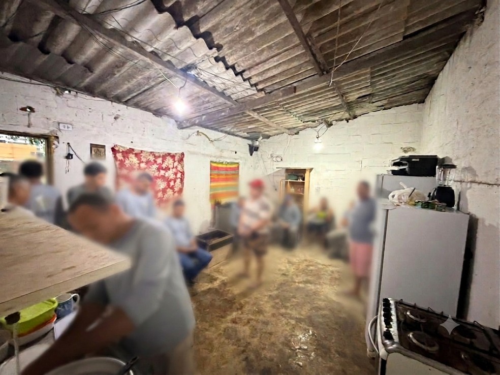 Alojamento onde trabalhadores foram resgatados no Recife — Foto: Auditoria-Fiscal do Trabalho/Divulgação