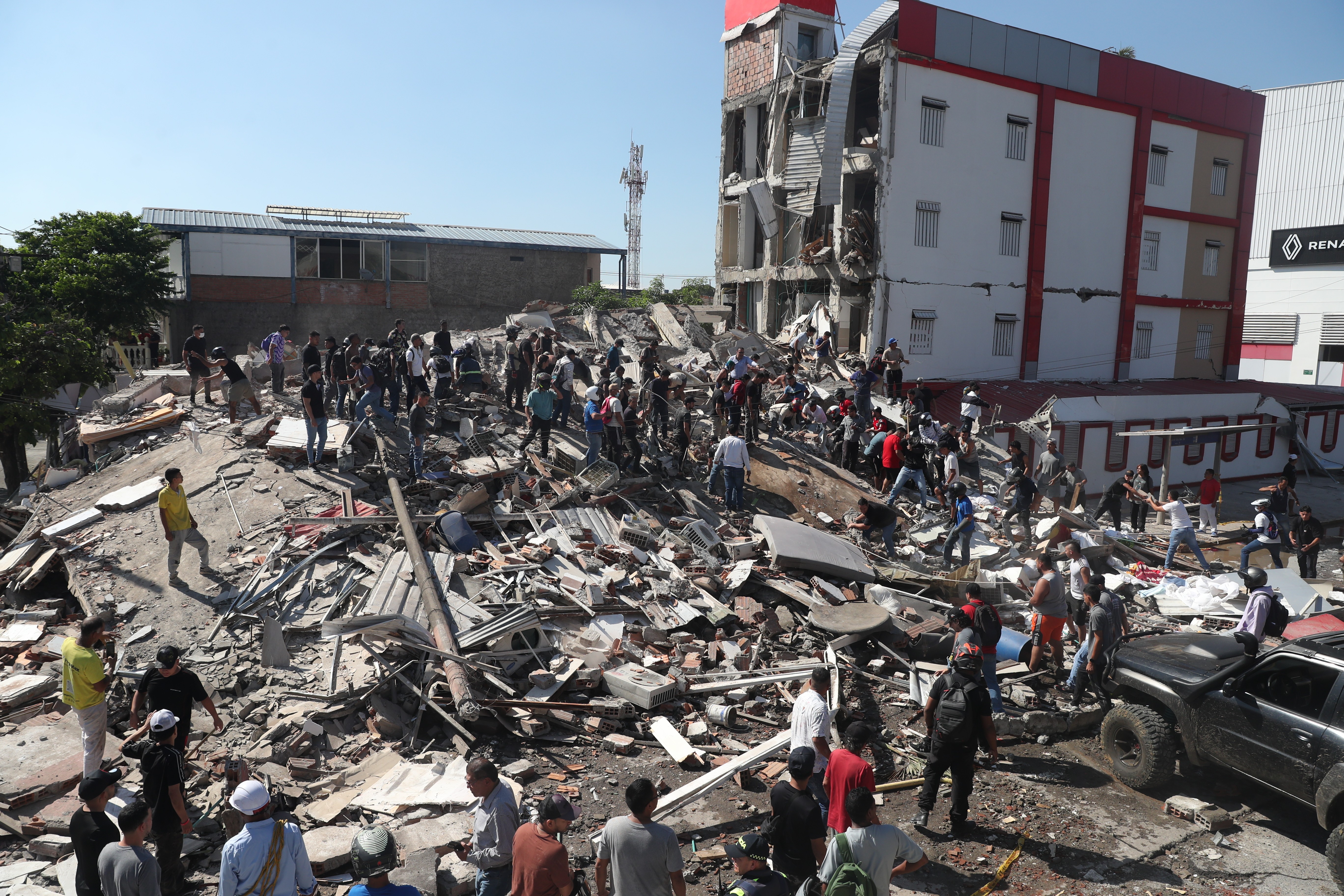 Brasileiro relata terremoto de 7,4 na Colômbia: 'Trinta segundos que pareceram uma eternidade'