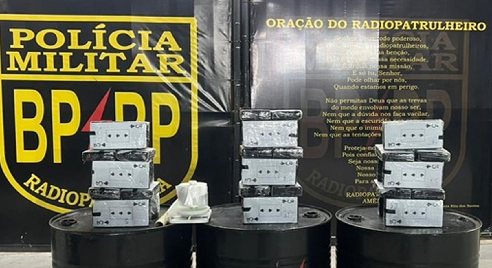 Polícia Militar apreende 31 kg de cocaína na Barra dos Coqueiros