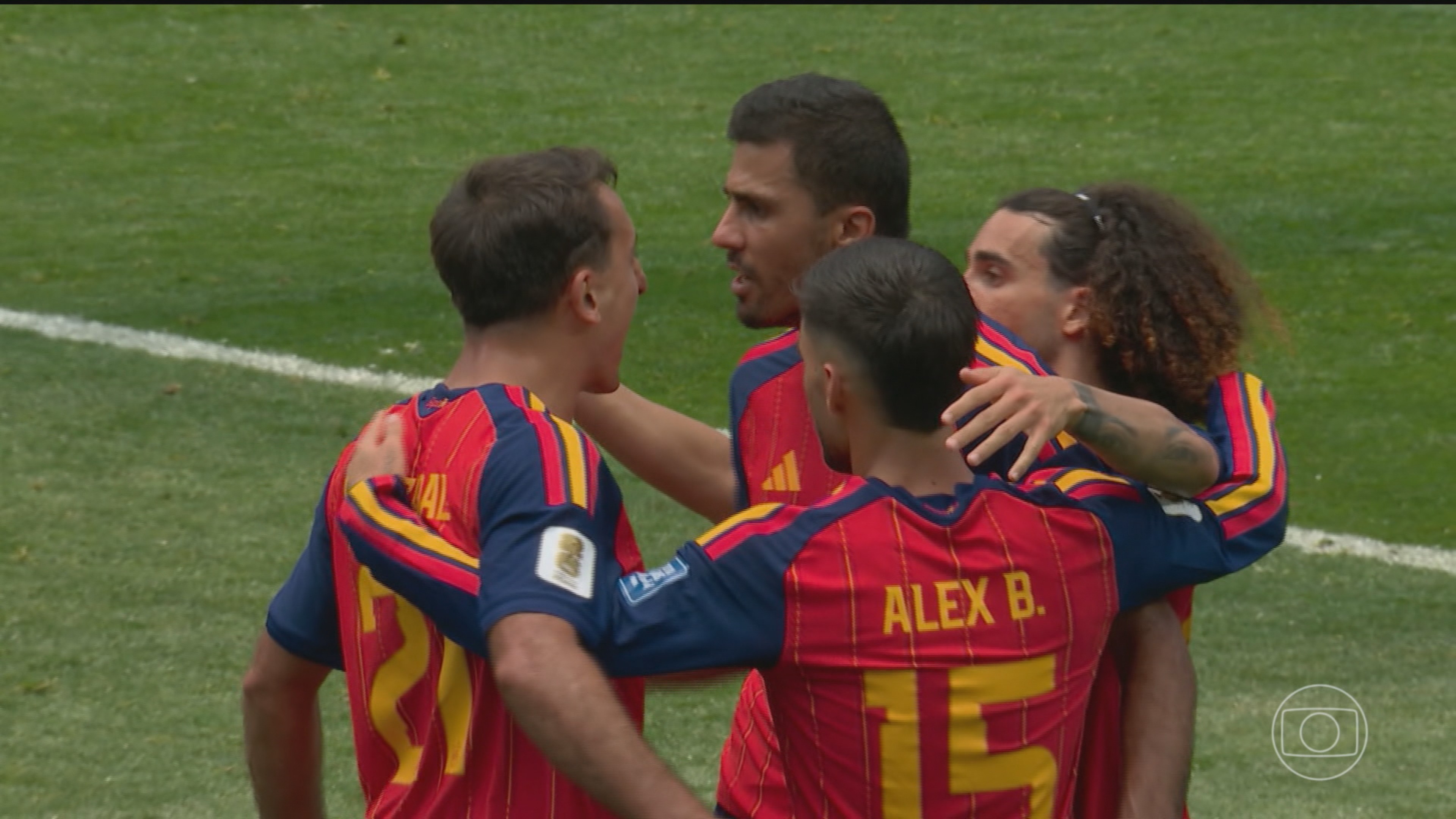 Bélgica e Espanha decidem quem vai tentar parar a França, de Mbappé, na semifinal da Copa