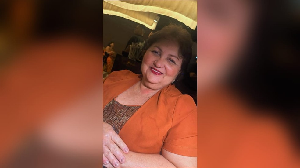 Um carro capotou no bairro Nova Acopiara, deixando seis pessoas feridas. Uma professora morreu. — Foto: Arquivo pessoal