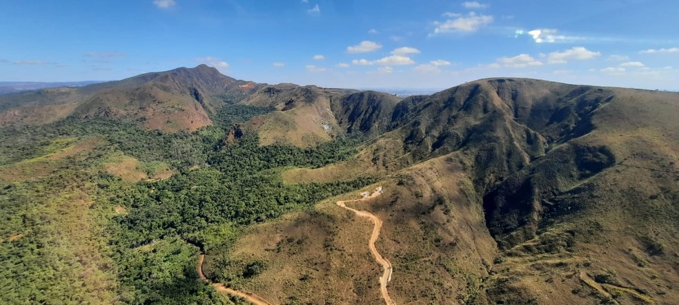 Área da Serra do Curral que a Tamisa pretende minerar. — Foto: Lucas Franco / TV Globo