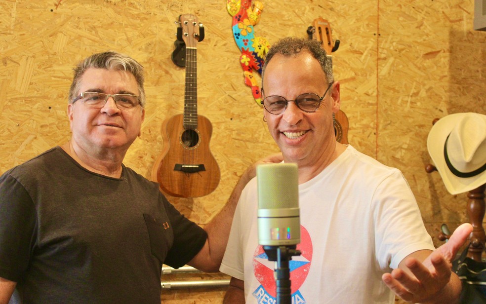O projeto Sextas Sonoras recebe os músicos e compositores Paulinho Brasília e Dimi Zumquê em Ribeirão Preto — Foto: Luísa Farias
