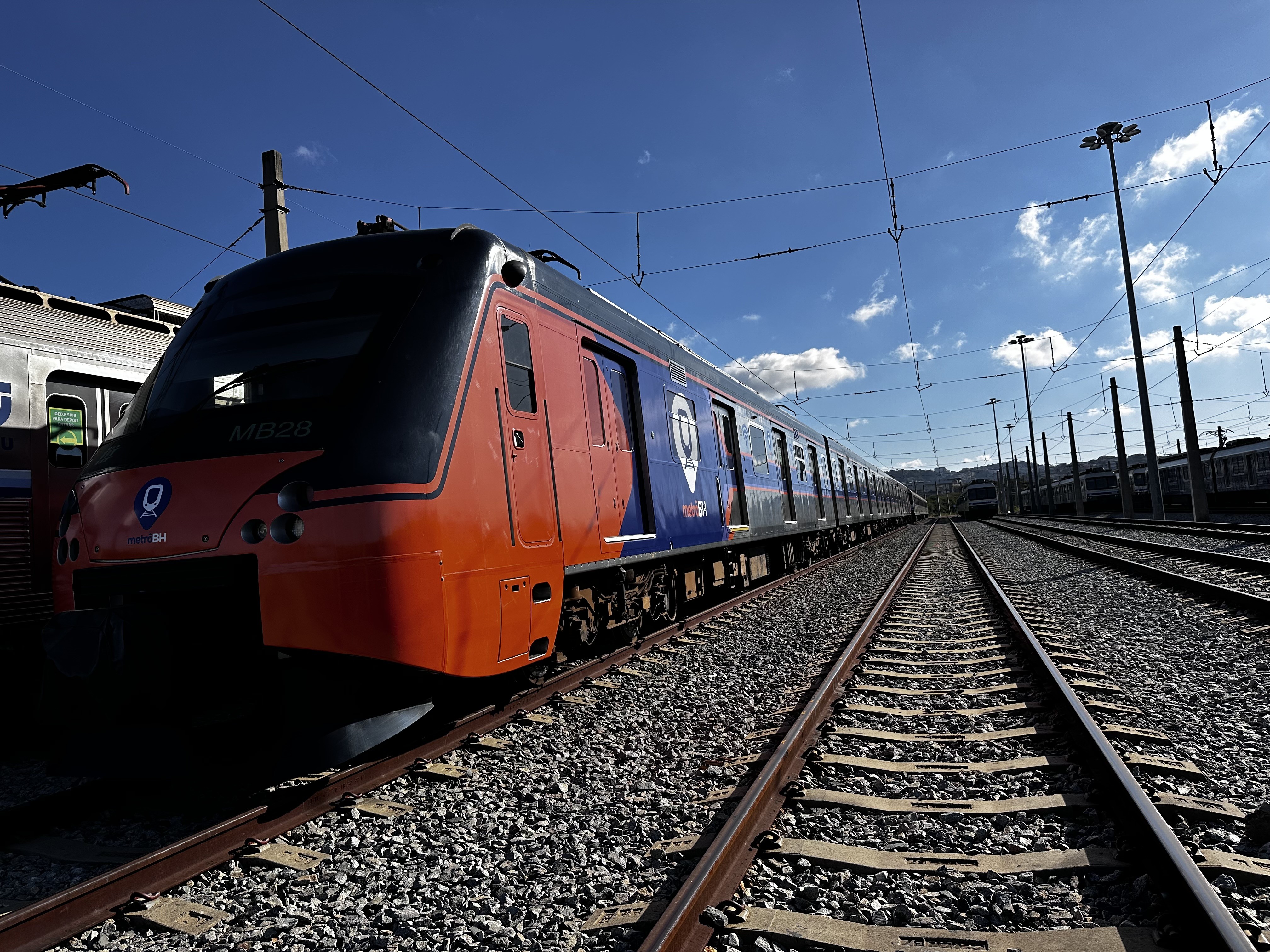 Governo compra 24 novos trens para o metrô de BH, mas primeiro veículo só começa a circular em dois anos