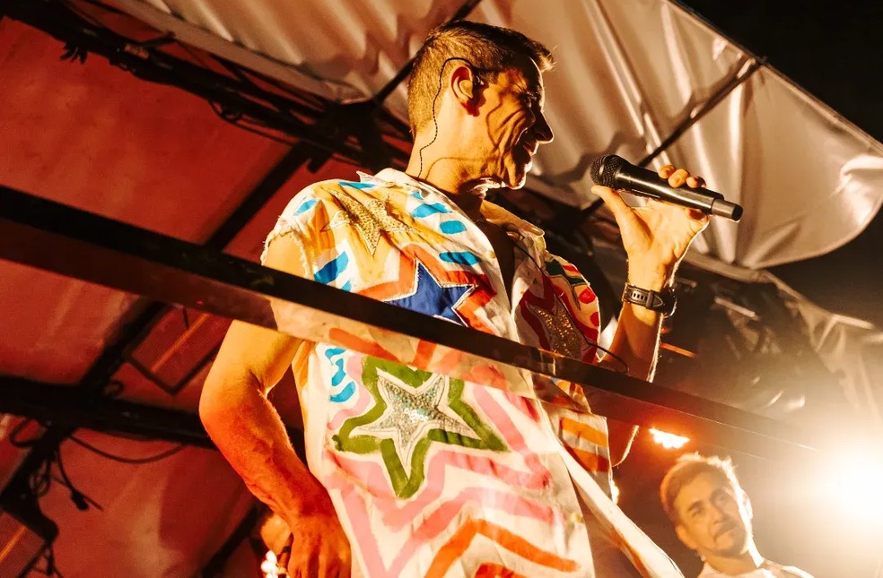 Sergynho Pimenta se apresenta no Nazaré Folia — Foto: Pedro Garcia