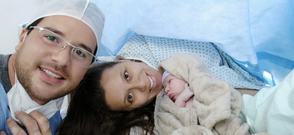 Família comemora nascimento do primeiro bebê em 2021 em Jundiaí | Sorocaba e Jundiaí | G1