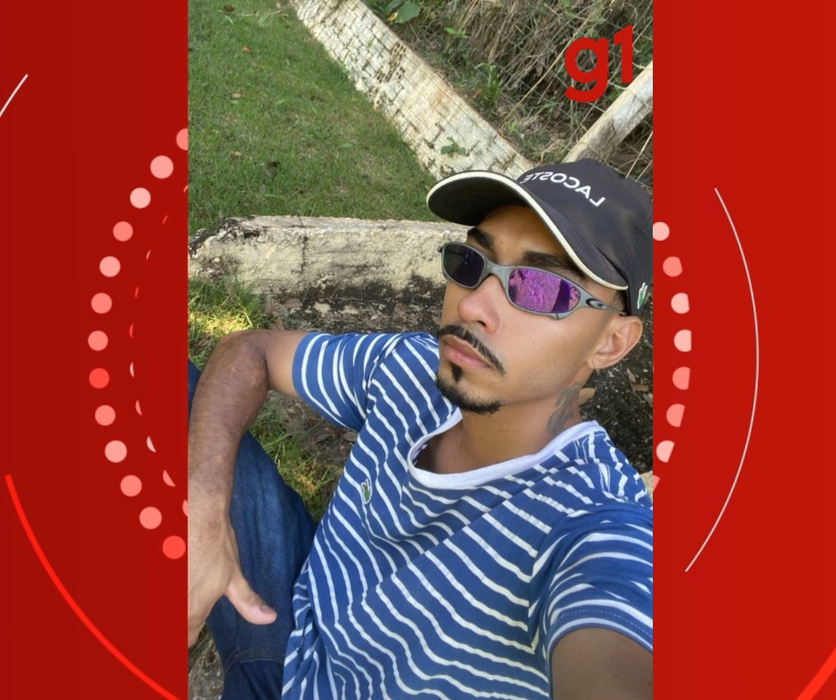 Jovem morre ao cair de moto e bater cabeça em caminhonete em MT 