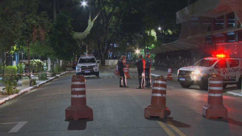 Policial militar matou um homem de 70 anos com um disparo acidental durante perseguição — Foto: TV Globo