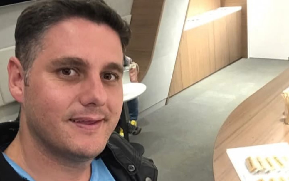 O empresário Elvis Vilhena Faleiros, de Franca (SP), é suspeito de sumir com 21 mil sacas de café que estavam armazenadas nos barracões de cooperativa em Ibiraci (MG) — Foto: Arquivo pessoal