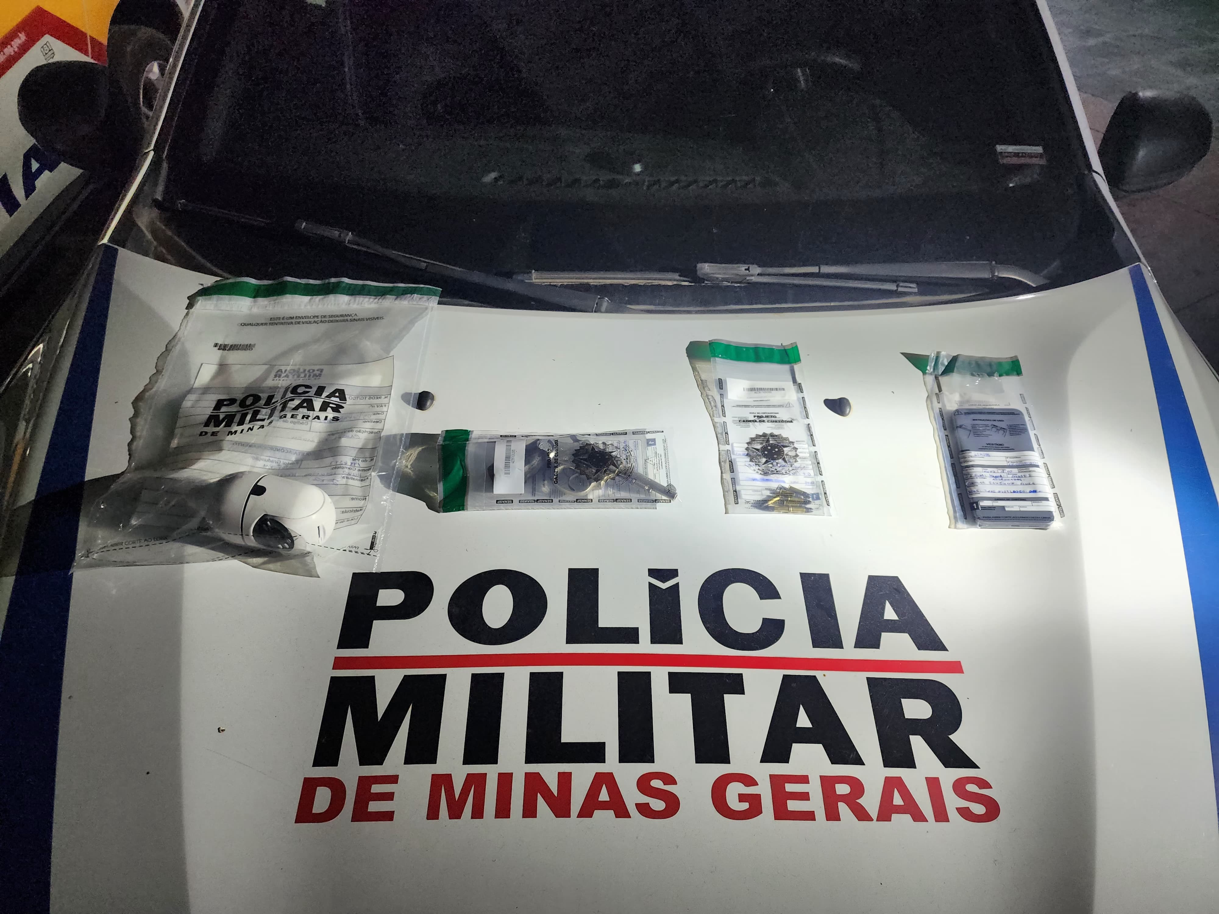 Suspeito de roubo em exposição agropecuária joga filho de 2 anos no chão para tentar fugir da polícia em MG