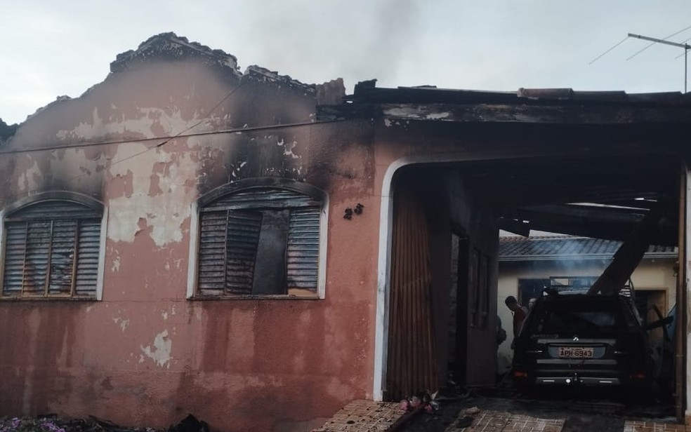 Pai entra em casa que está pegando fogo para tentar salvar filha autista e os dois morrem em Londrina — Foto: Cedidas