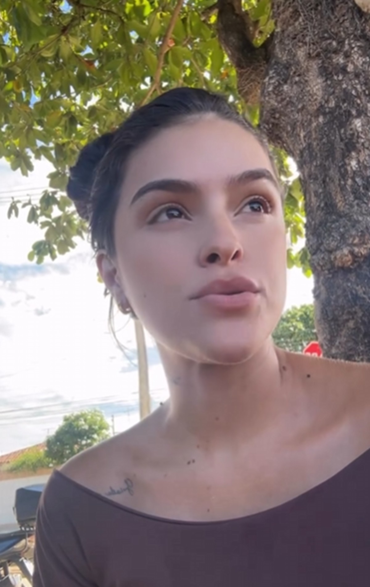 Jovem diz que só pensou na filha durante ameaças e agressão de mototaxista por aplicativo em Maceió