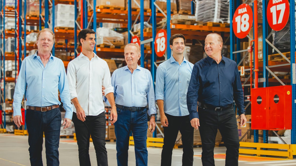 O legado de uma família: De um armazém a um dos maiores varejos de SC