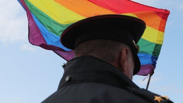 Suprema Corte da Rússia classifica 'movimento LGBTQIA+' como extremista e determina banimento