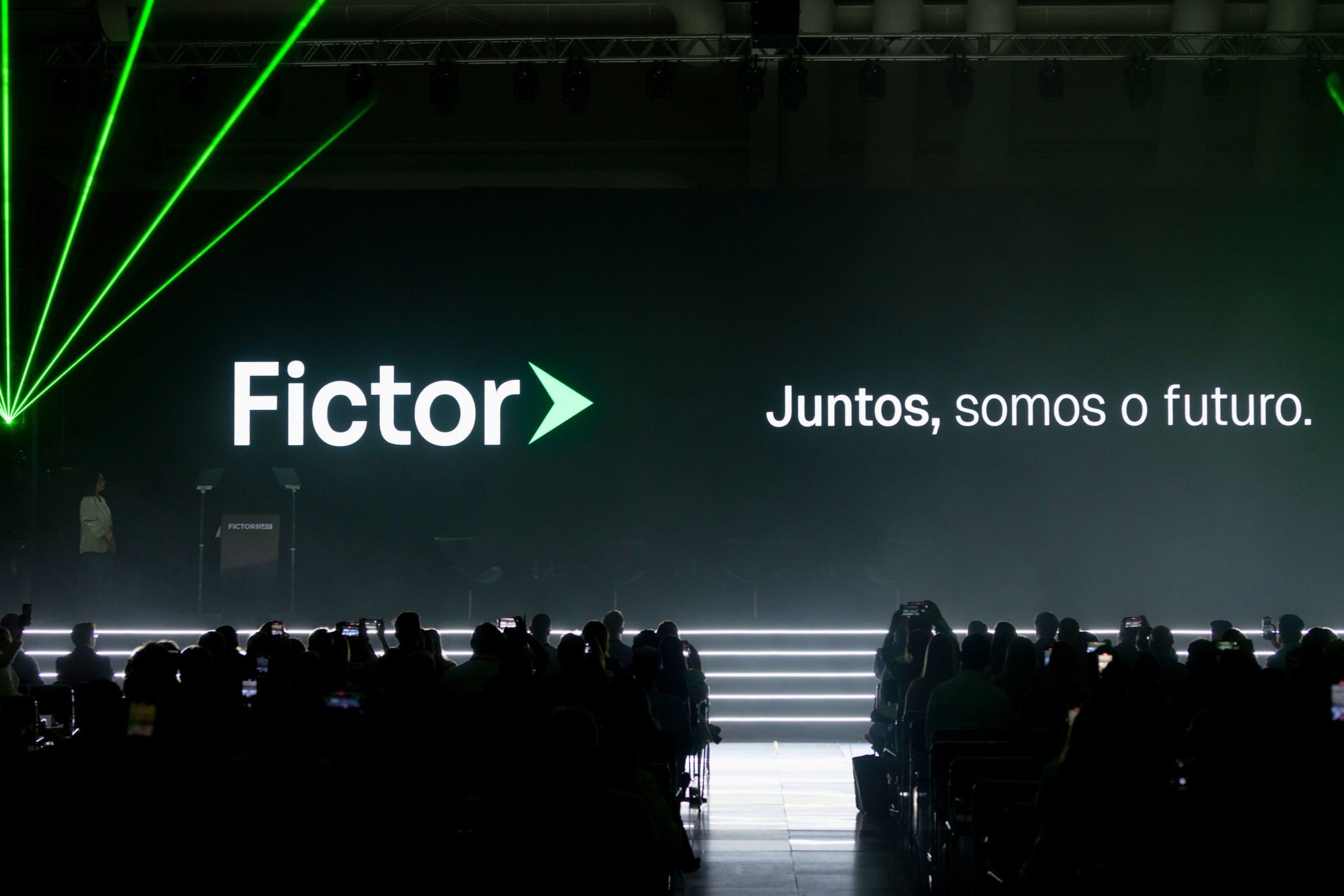 Quem é o Grupo Fictor, conglomerado que pediu recuperação judicial após crise ligada ao Banco Master