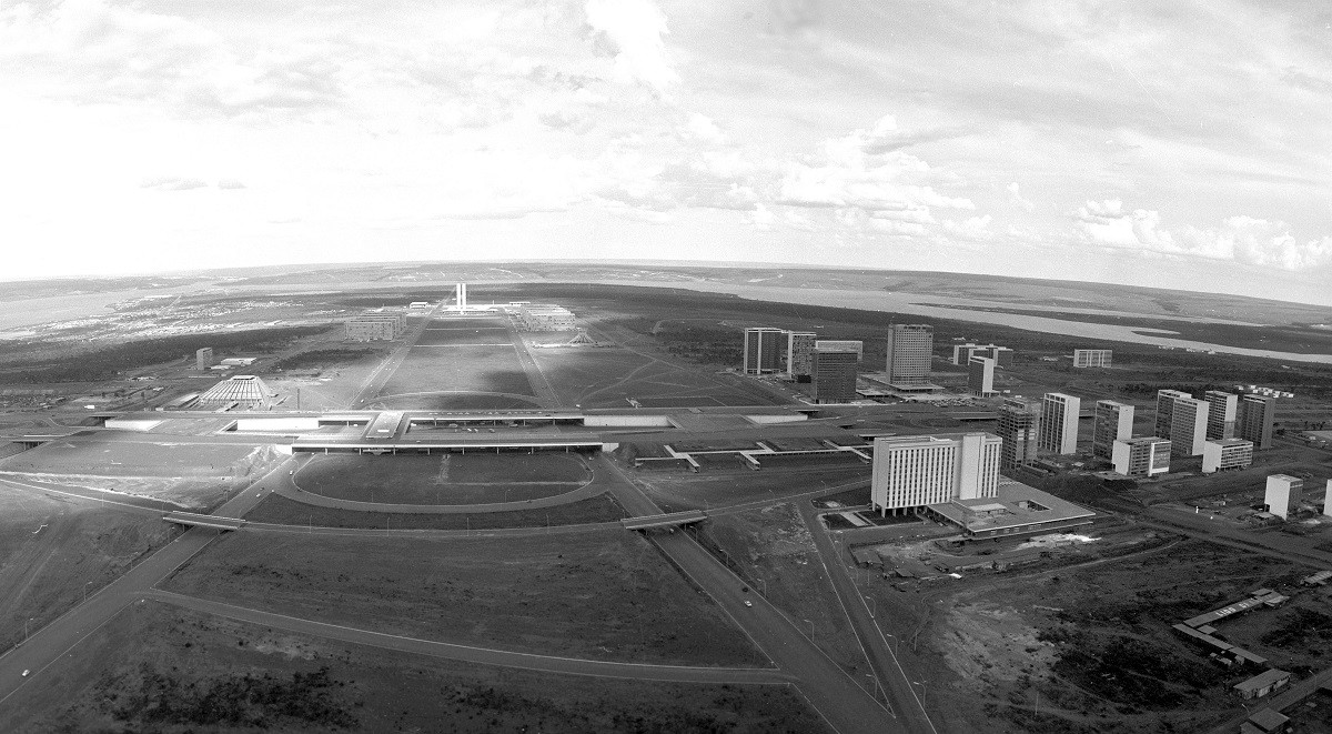 Antes e depois do Hotel Nacional: veja fotos de como era e como deve ficar o prédio icônico de Brasília após a reforma