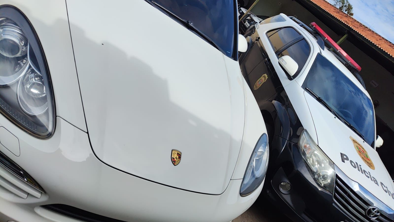 Porsche é apreendida em operação contra esquema milionário de jogos de azar e venda ilegal de canetas emagrecedoras em SP
