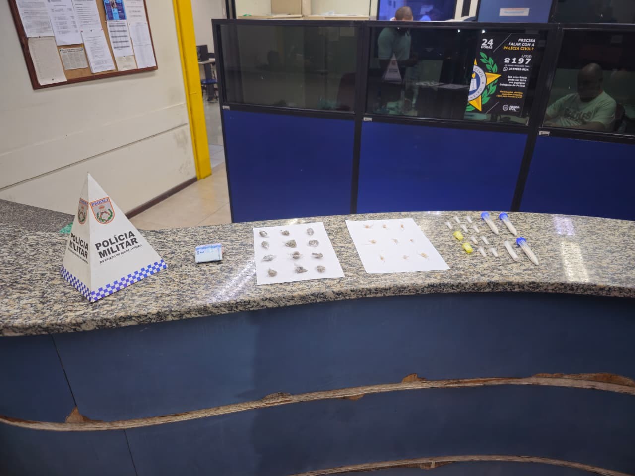 Homem é preso e armazém de drogas é encontrado em Barra Mansa
