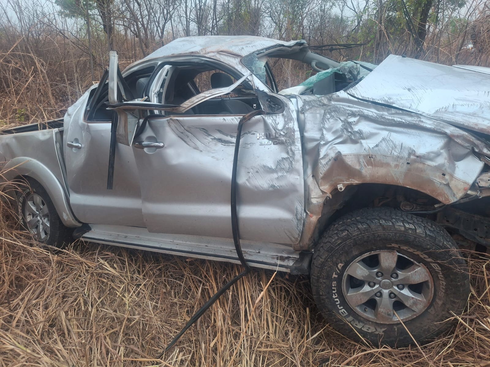 Três pessoas ficam em estado grave após acidente no oeste da Bahia