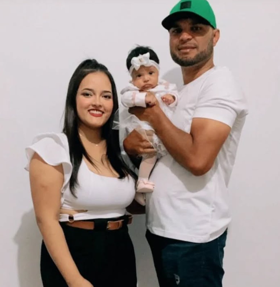 Família morta em acidente na BR-116 — Foto: Reprodução/Instagram
